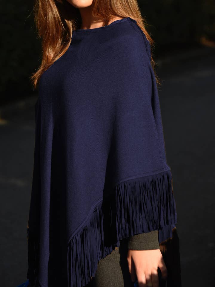 Cashmere poncho with fringe for wholesale by PRATI