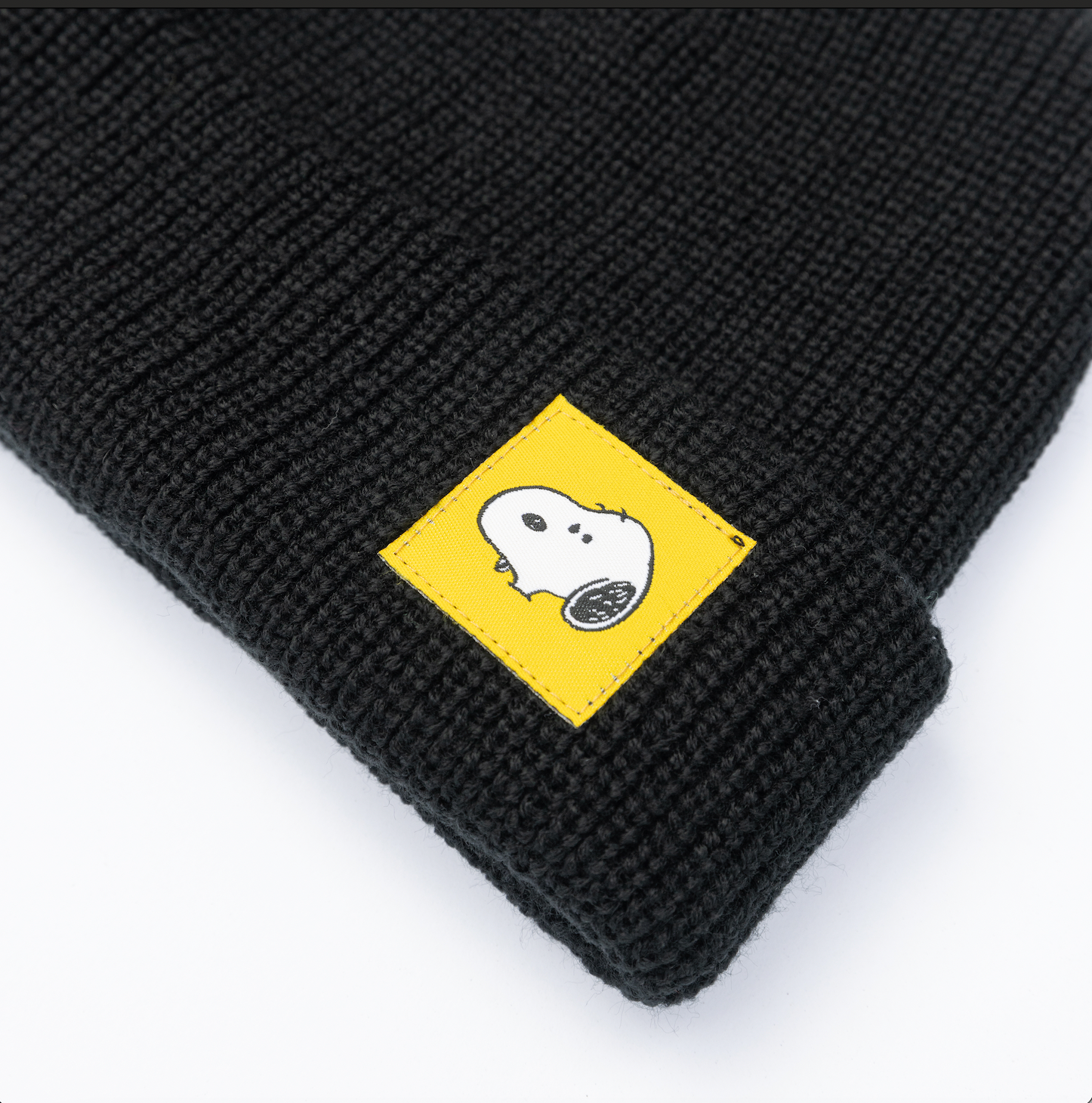 Three Potato Four - Wholesale Beanie - Unisex - 3P4 x Peanuts® - Snoopy Beanie (Black)1