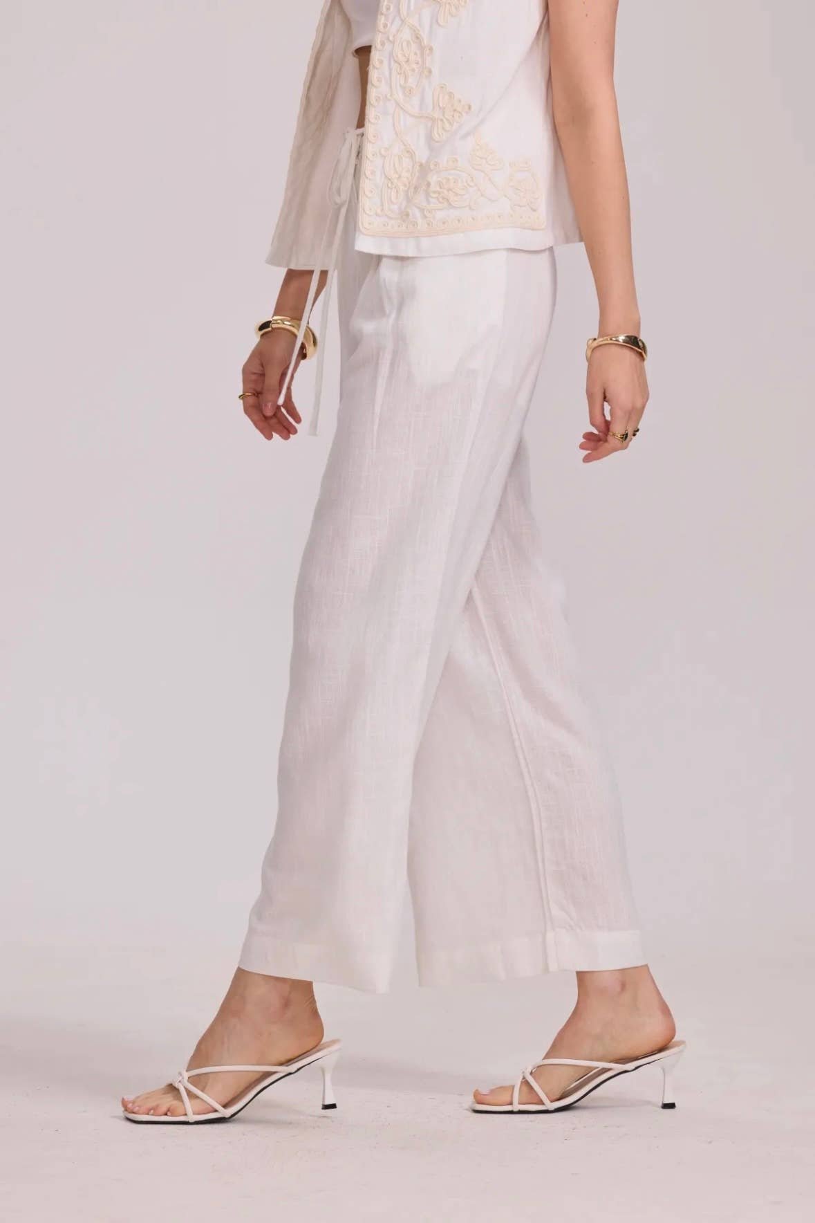 Frime - Wholesale Pants - Women's - Wide-leg pants in cotton and linen - 24316