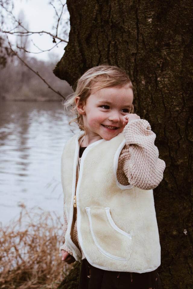 Schaapmaatje - Wholesale Outerwear Vest - Kids - Beige woolen bodywarmer baby/child4