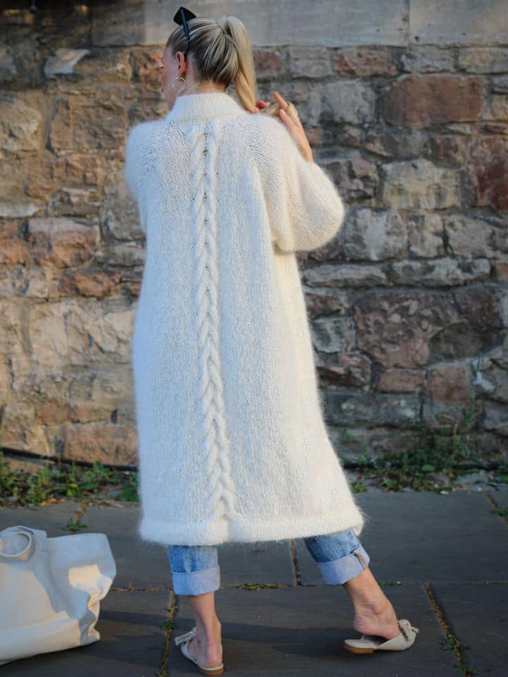 Manteau - LAUSANNE - glace pour la vente par Lola Meinhardt