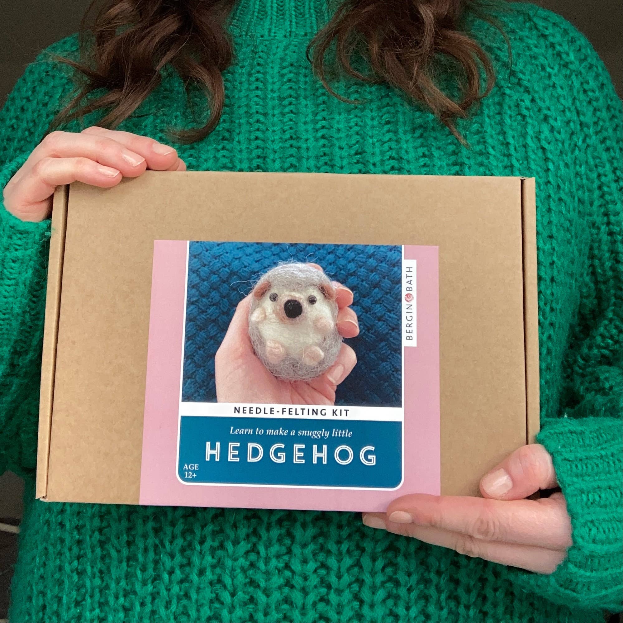 Bergin & Bath - Wholesale DIY Craft Kit - Needle Felting Kit, Hedgehog, Beginners, Creative Gift Idea3