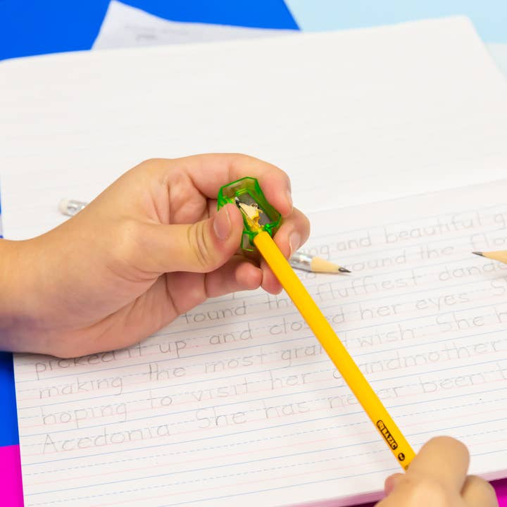 BAZIC Products - Wholesale Pencil Sharpener - Single Blade Square Pencil Sharpener (24/Box)5