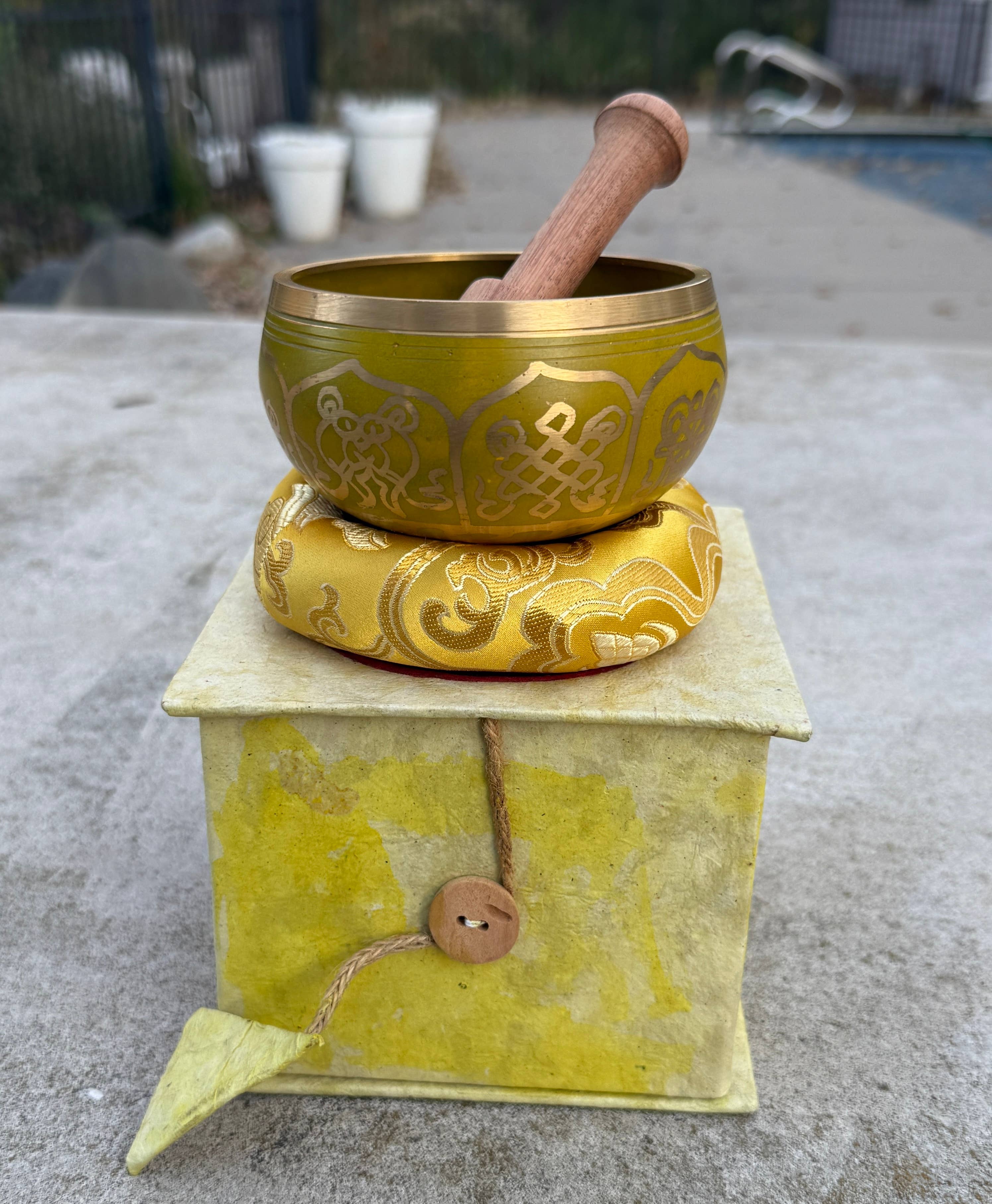 Lungta Imports - Wholesale Meditation Supplies - Tibetan Complete Singing Bowl Gift Box Set 8 Lucky Symbols 11