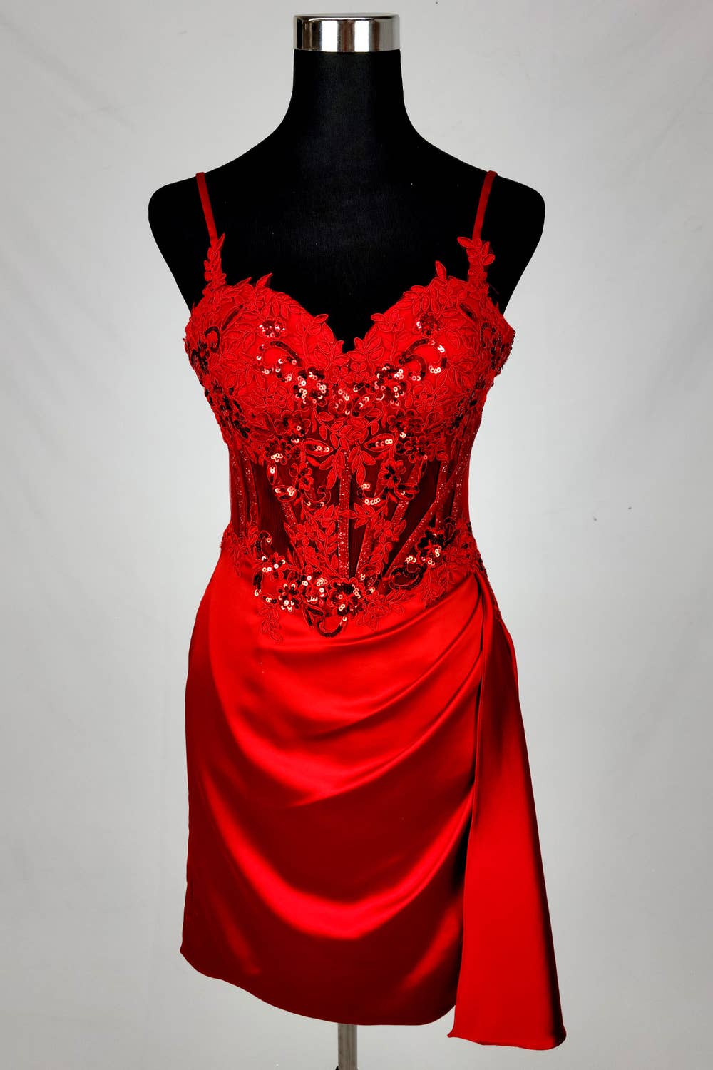 Chicas - Wholesale Dress - Women's - Short Dress With Sequins and Embroidery. C35517