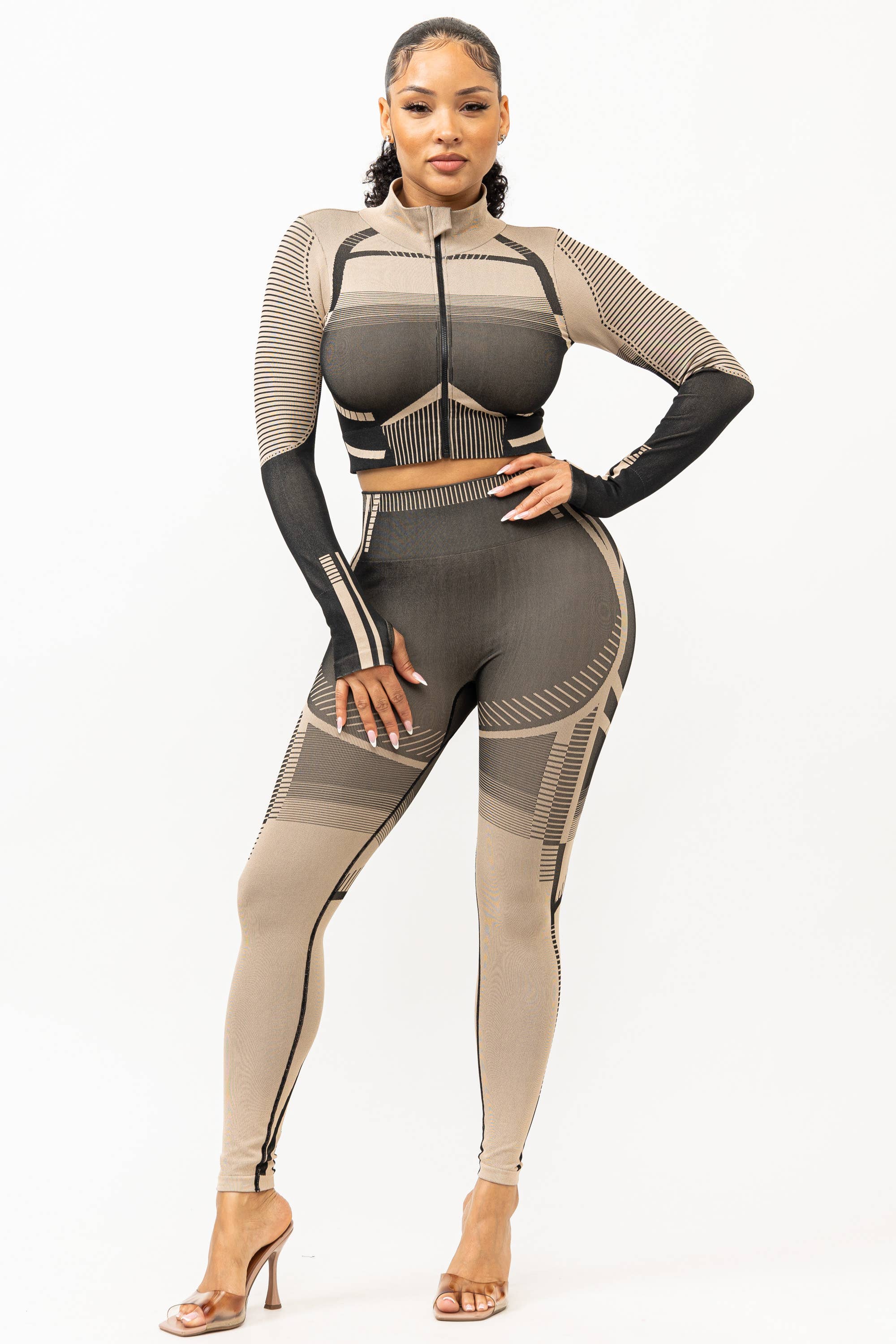 Boswell - Wholesale Activewear Set - Women's - SEAMLESS MOCK NECK TRACK SUIT SET3