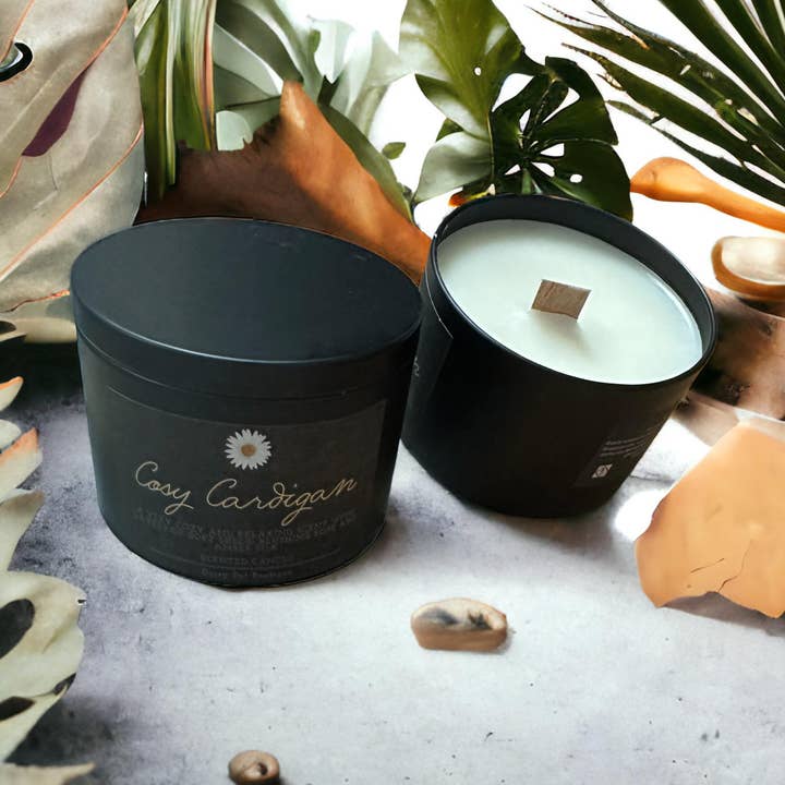 Large Wood Wick Candles for wholesale by Daisy Dot Boutique