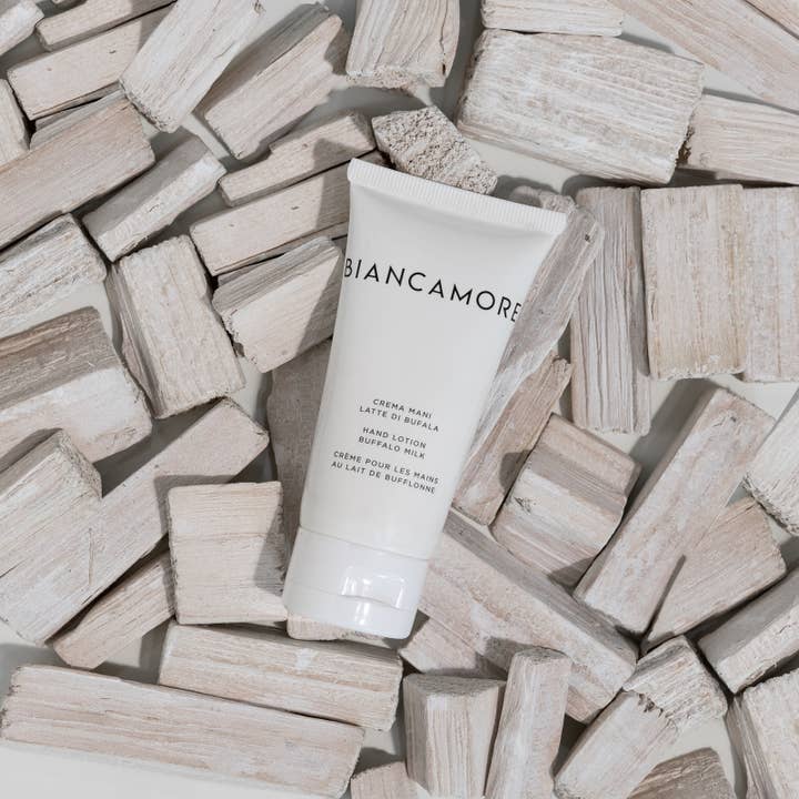 BIANCAMORE - Vendita all'ingrosso Crema/lozione mani - CREMA MANI AL LATTE DI BUFALA5