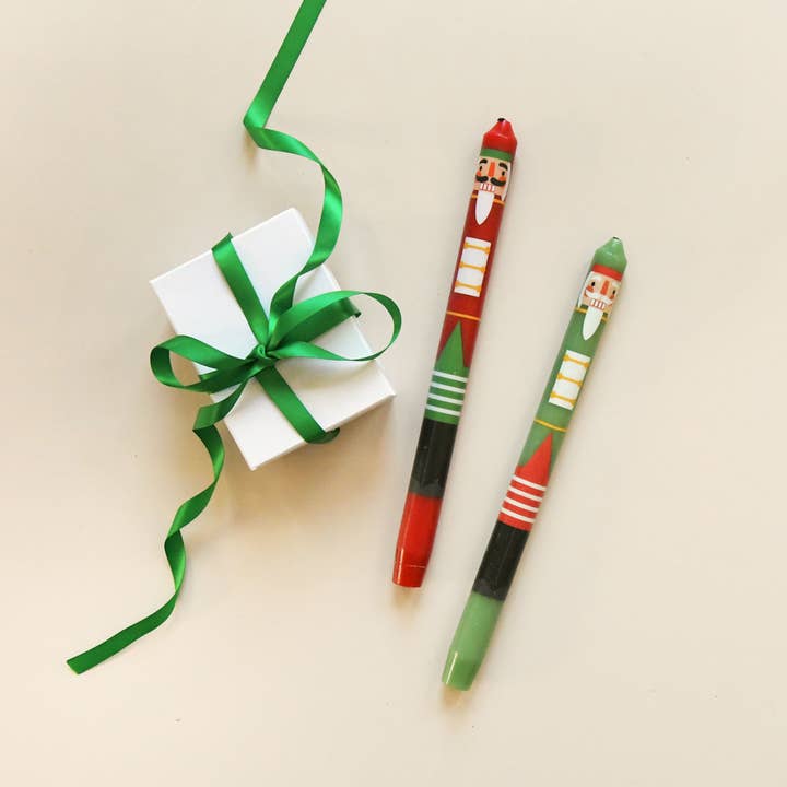 Talking Tables EU - Wholesale Tapered Candle/Candlestick - Green & Red Nutcracker Dinner Candles - 2 Pack3