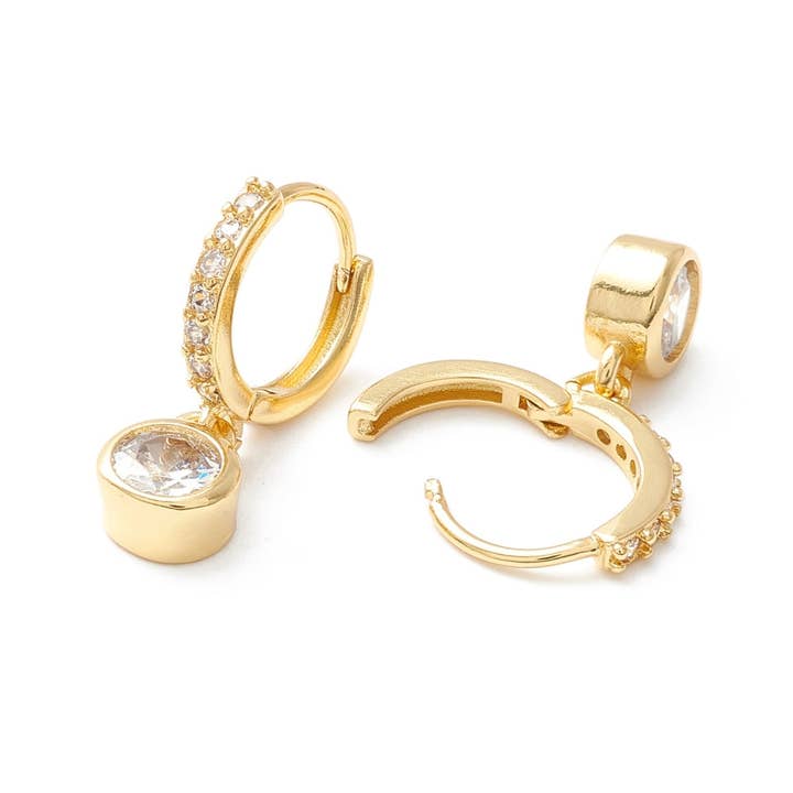 Ivy Gold Co. - Vente Petits anneaux - Créoles Dainty Diamond Drop Huggie1