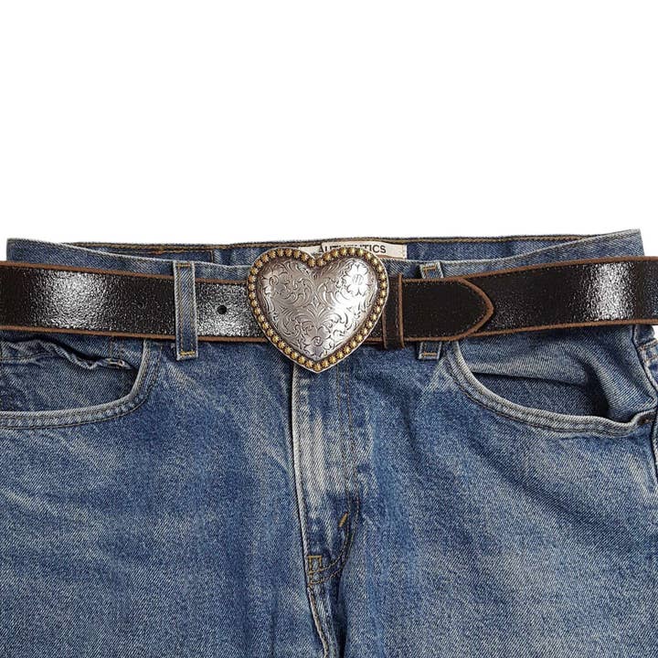 Axesoria West - Wholesale Belt - Women's - Western Heart Buckle w. Vintage Leather belt
