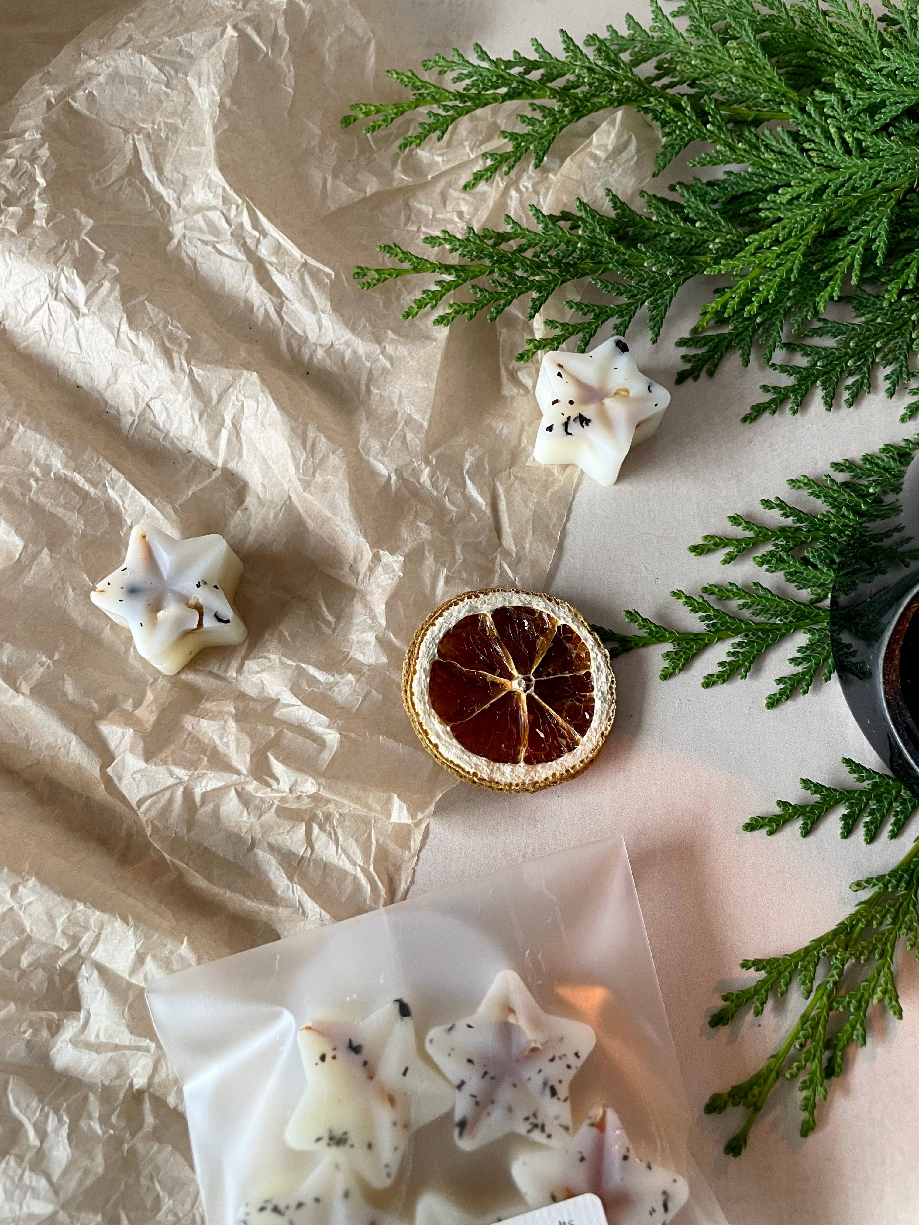 The Soil Pot – wholesale Wax melt – Winter Spice wax melt stars, Christmas wax melts3