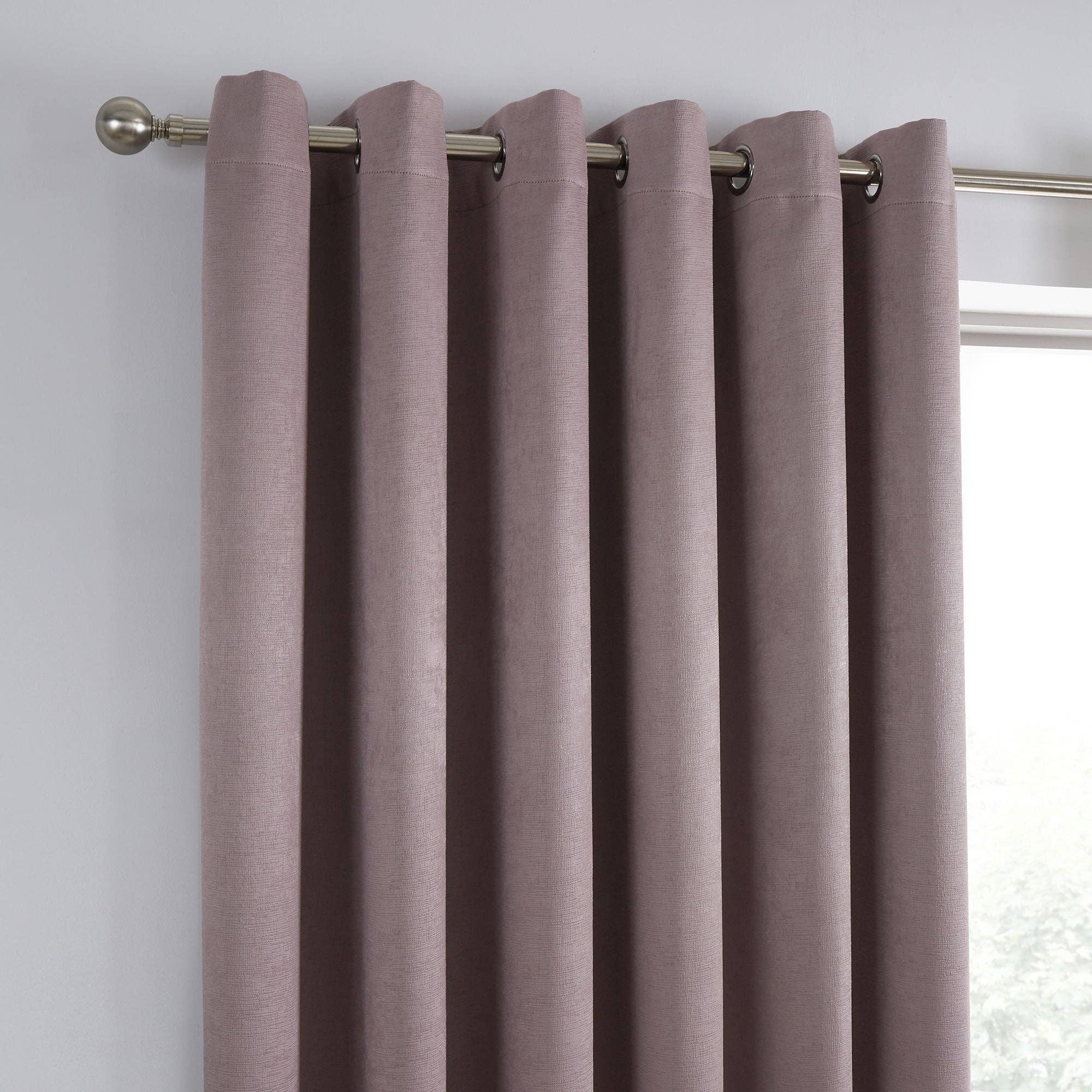 UW Home – wholesale Curtain – Strata Pair of Eyelet Curtains by Fusion in Blush2