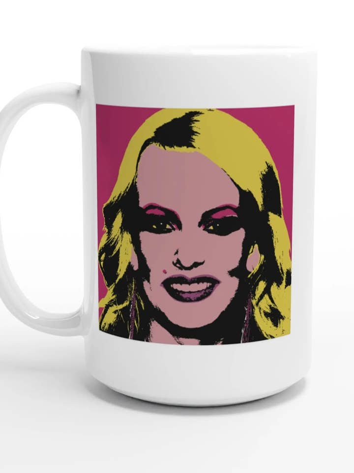 Stormy Warhol - Vit 15oz Keramisk Mugg för wholesale av Amp'd Apparel Company