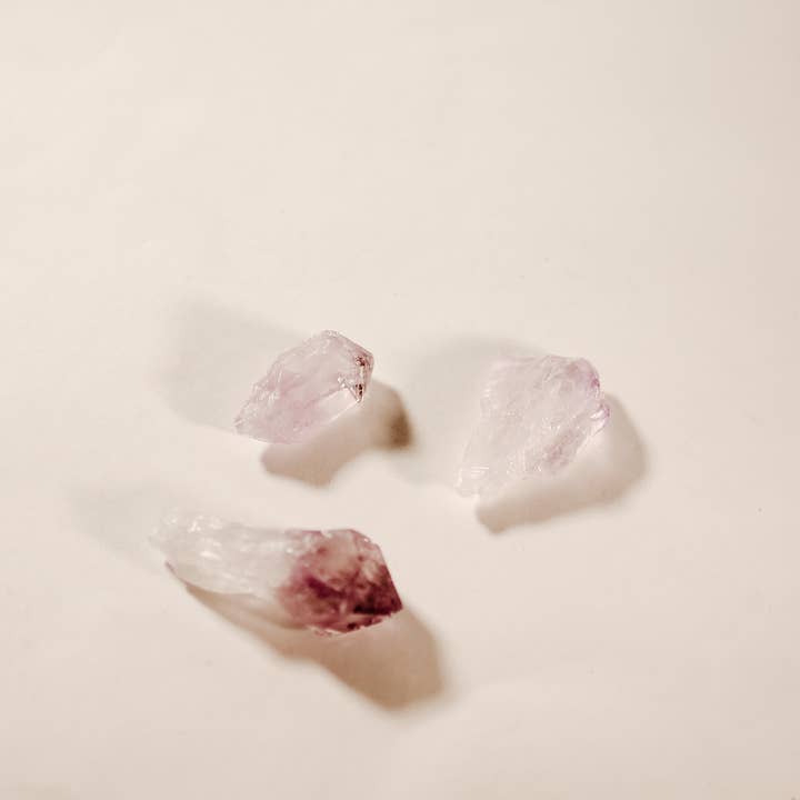 Liv Rocks - Wholesale Spiritual Stone/Crystal - Amethyst Point Raw Crystals2