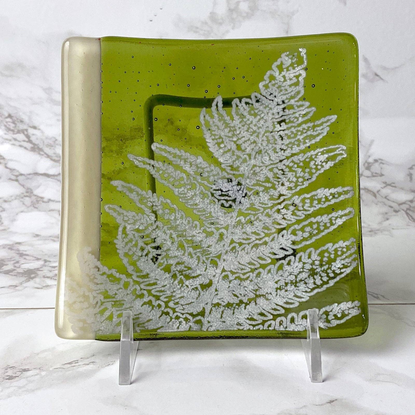 Kiku Handmade | Contemporary Fused Glass Home Goods - Wholesale Decorative Plate/Dish/Bowl - Fern Leaf  Fused Glass 4.5" Catch-all Dish1