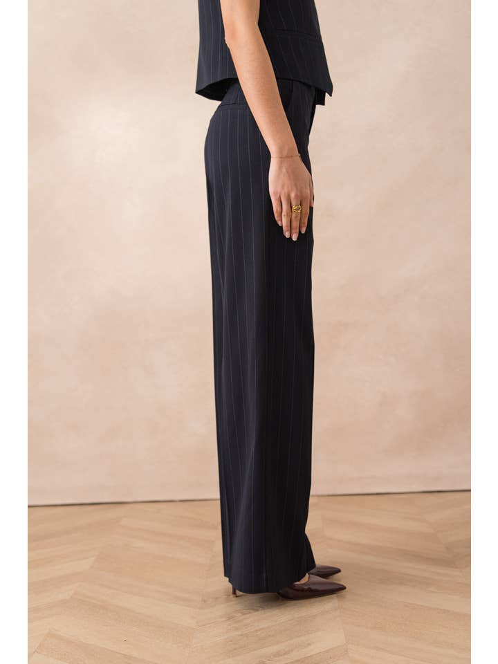 Attentif Paris - Wholesale Nette broek/pantalon - Dames - Harmonia gestreepte broek met hoge taille en wijde pijpen5