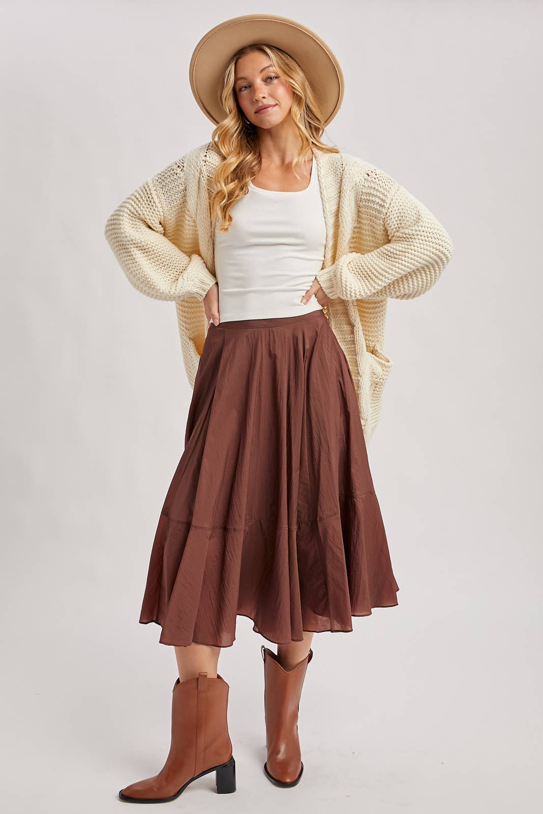 Bluivy - Venta al por mayor Falda - Mujer - FALDA MIDI CON VUELO Y FORRO16