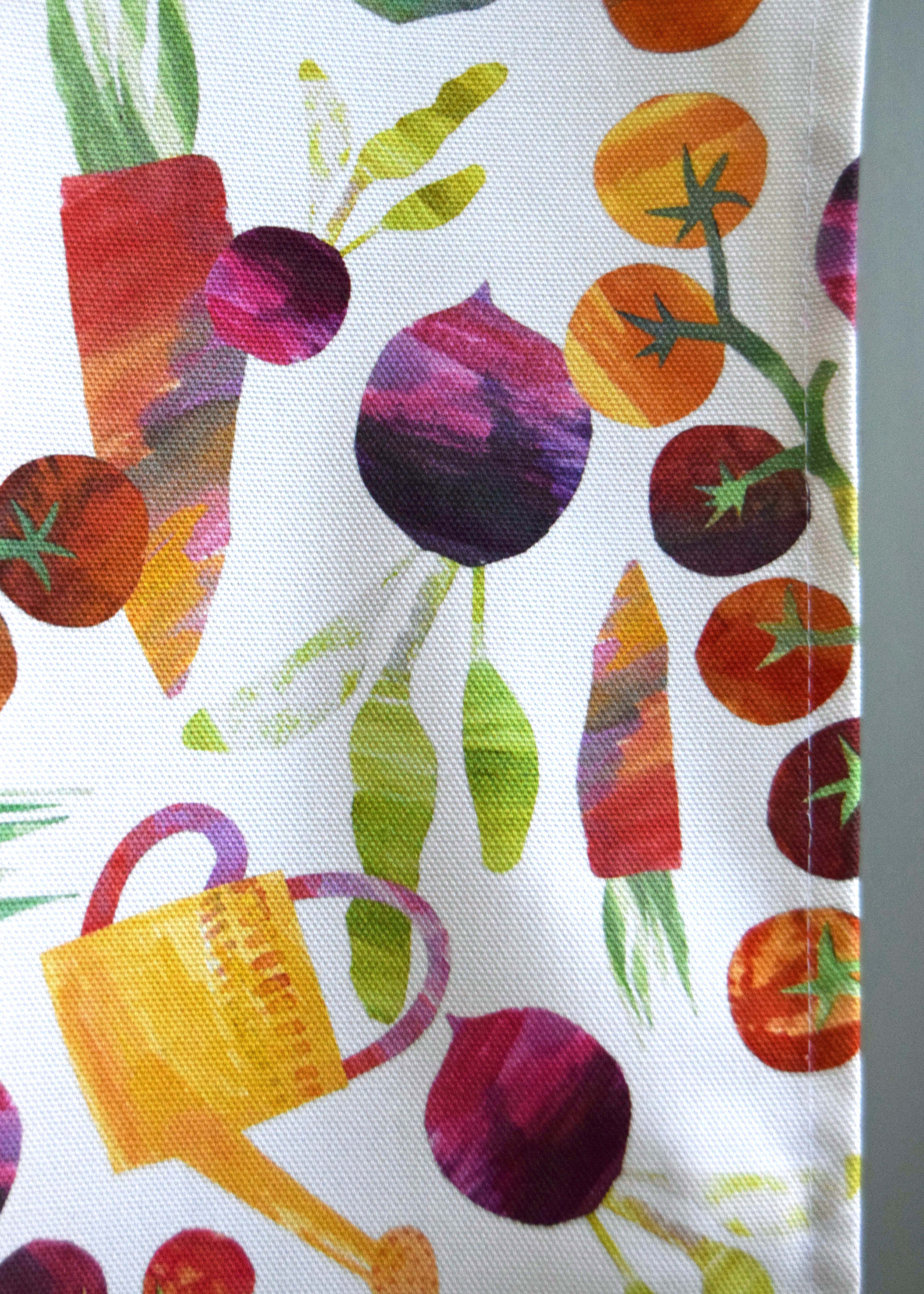 Freya Snow - Wholesale Apron - Busy Vegetable Cotton Apron3