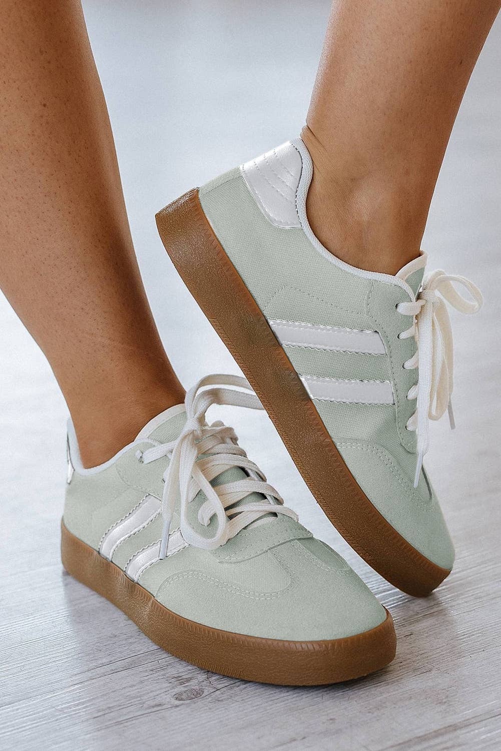 White Striped Lace-up Flat Sneakers for wholesale on Faire5
