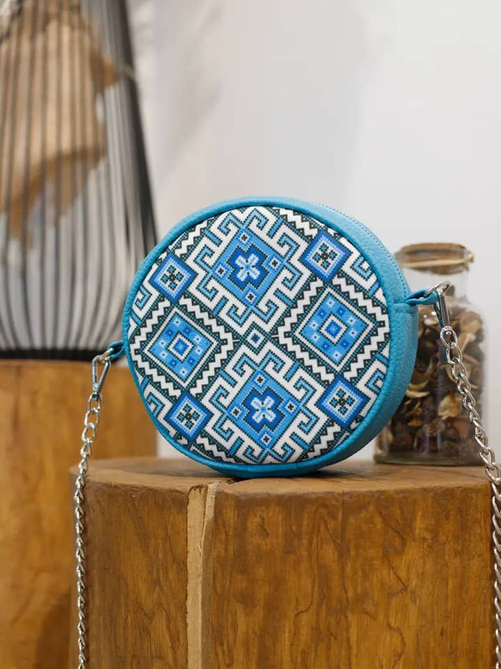 Sac rond pour femme en cuir écologique avec tissu en velours - Ornement pour la vente par Handmade Originals Ukraine