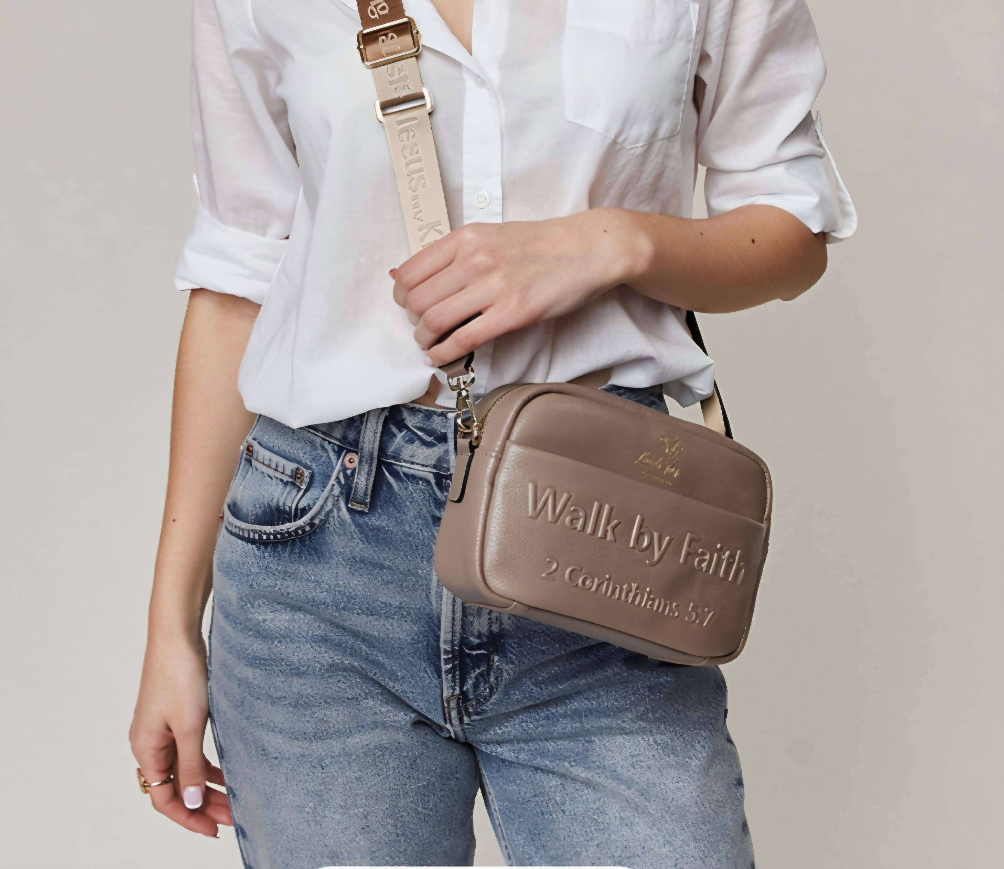 Lamb's Heir - Wholesale Crossbody Bag - Women's - Walk by Faith (Preorder)1