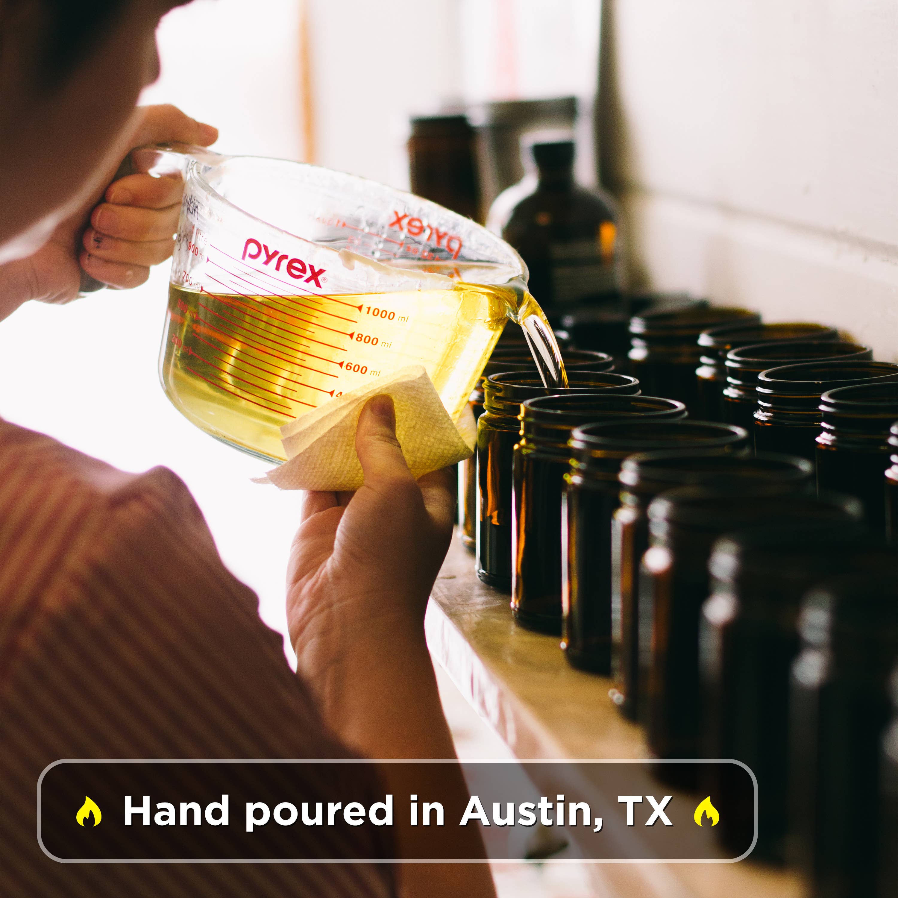 The Burlap Bag - Wholesale Jar/Filled Candle - Expert Dog Petter - Soy Candle 9oz5