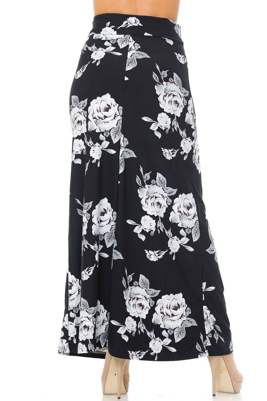 USA Fashion - Wholesale Skirt - Women's - Buttery Smooth White Jumbo Rose Maxi Skirt0