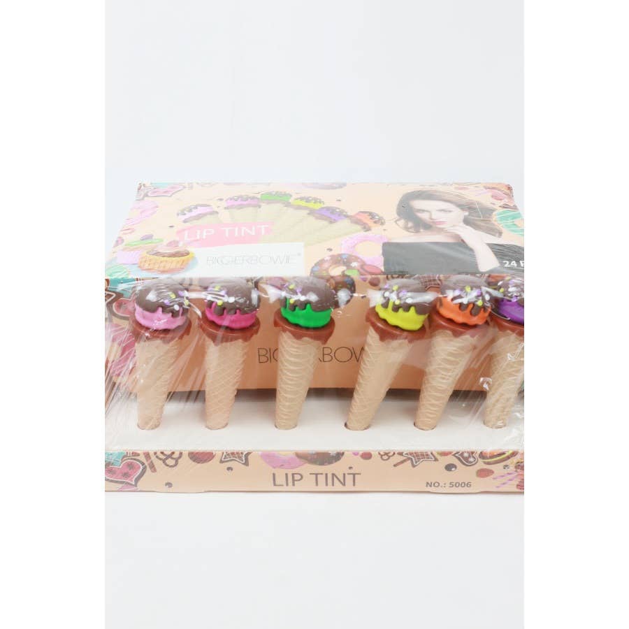 MÉLANGER LA COULEUR Crème glacée fondue sur un cône pour les lèvres en vente sur Faire5