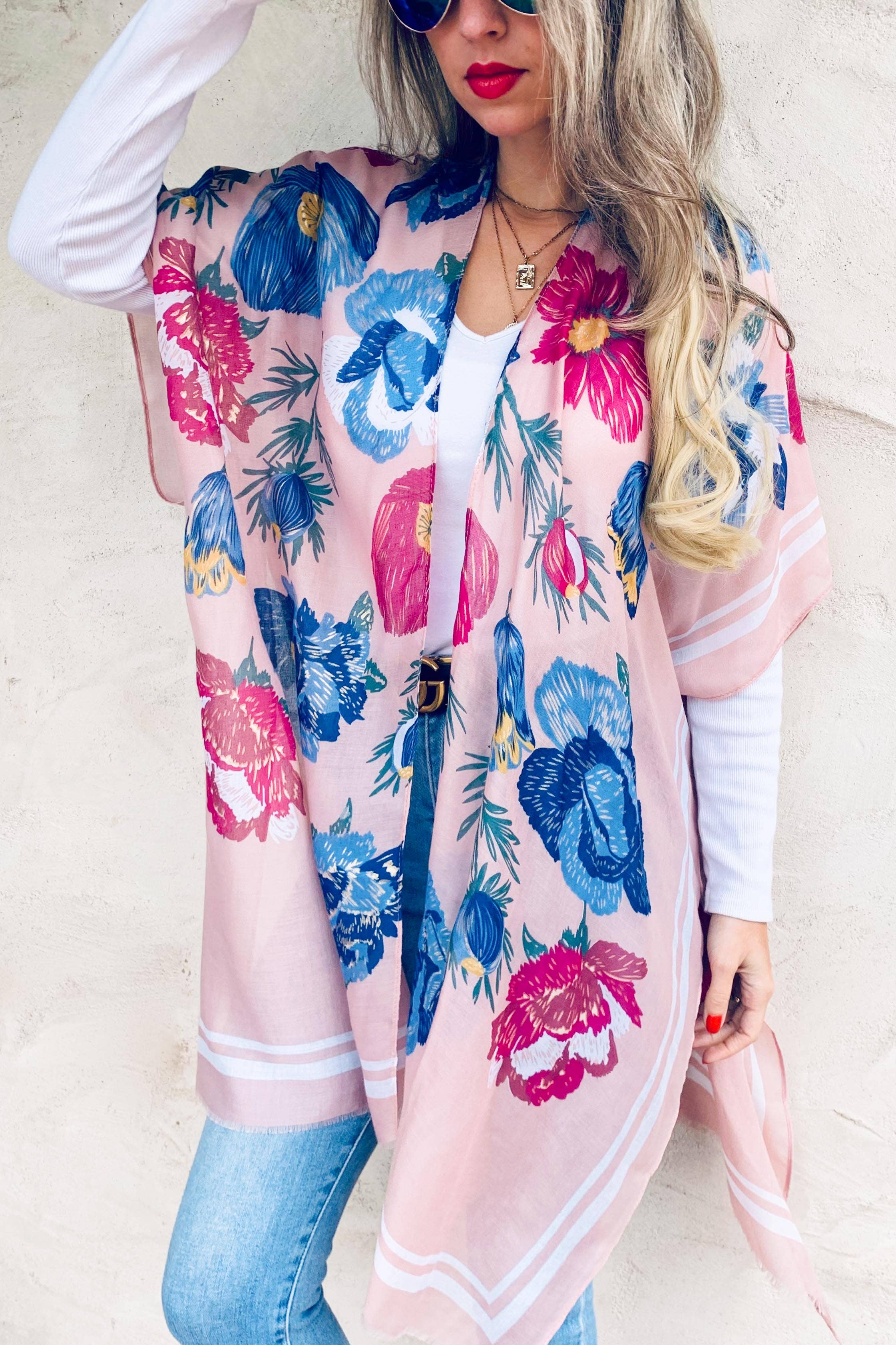 AMOLI – Engroshandel Kimono - Dame – Blomstret Trykt Kimono Cardigan Med Frynser4