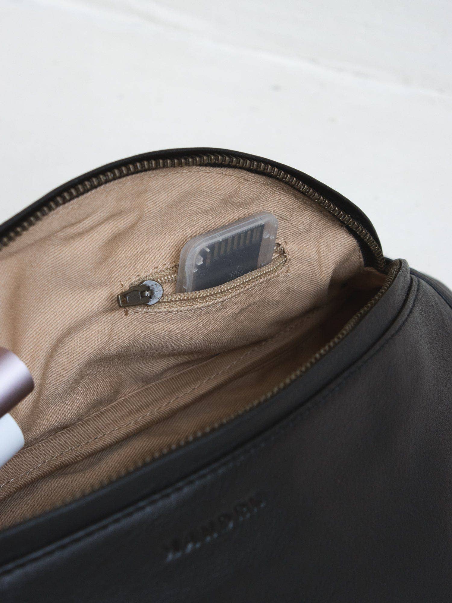 MANDRN - Wholesale Belt Bag - Women's - Atlas - Black4