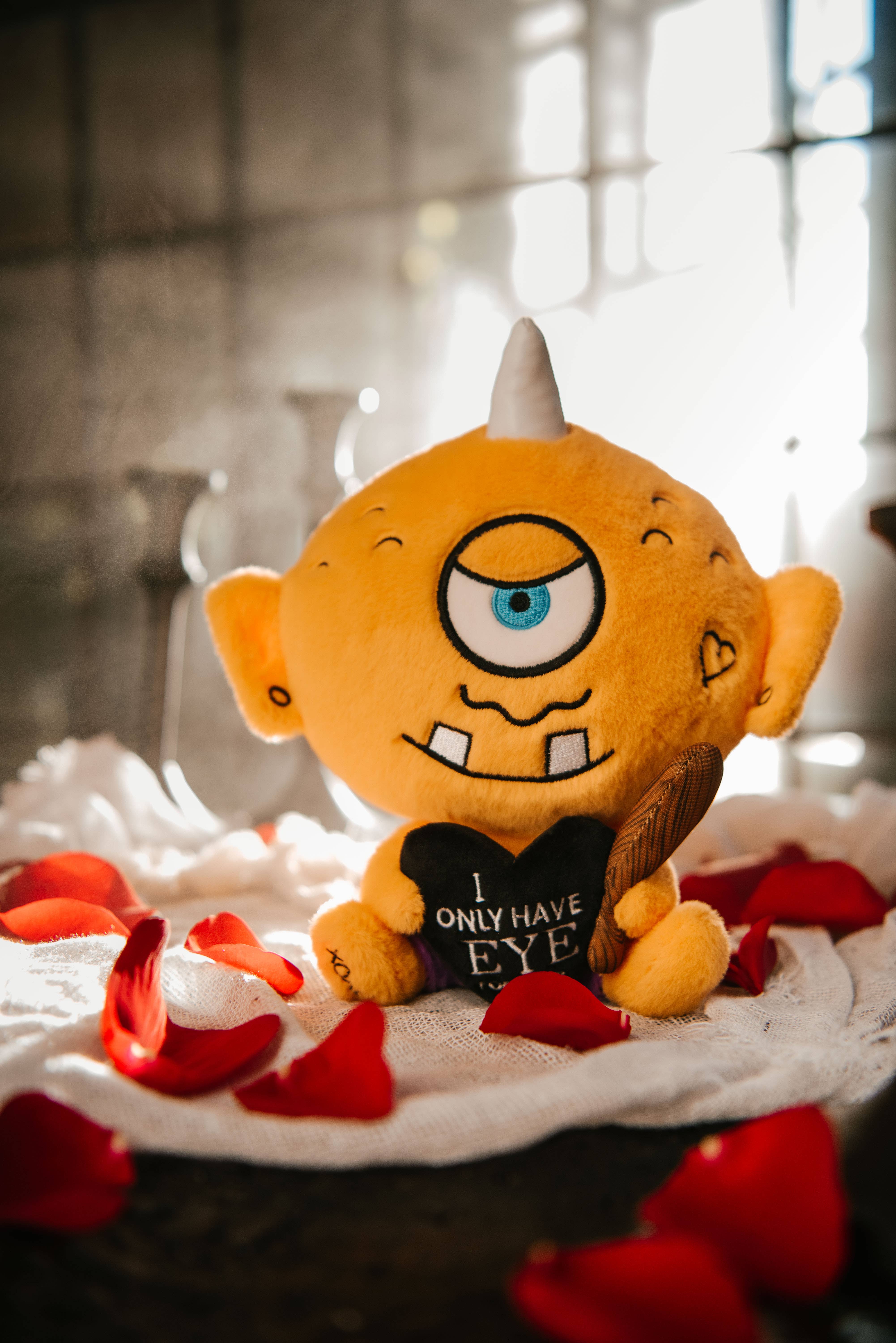 Punchkins - Wholesale Stuffed/Plush Toy - Kids & Baby - Wild Romance - Plush Cyclops3