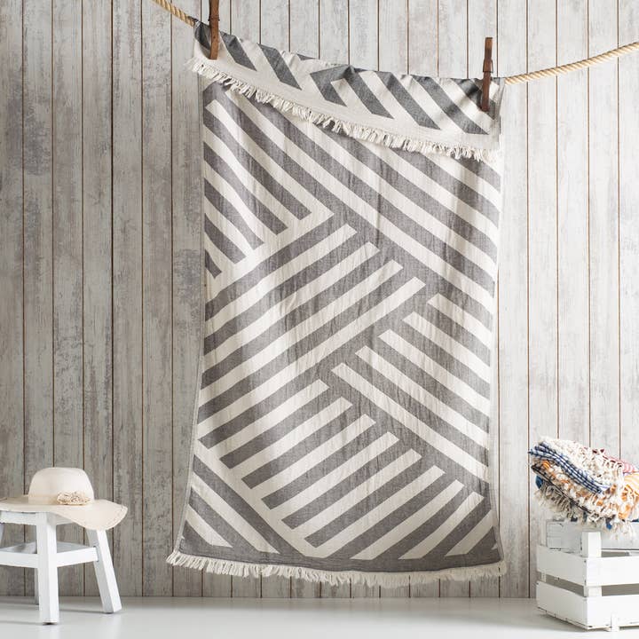 Harmony of Yarn Turkish Beach Towels Cotton 35x70" Pool Bath for wholesale by Kikoya