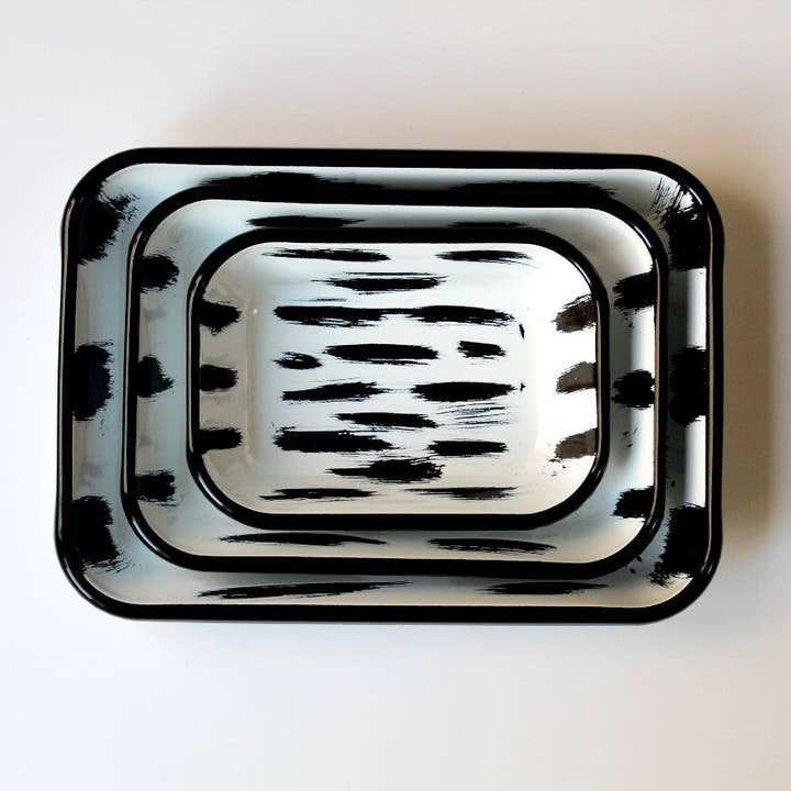 Stripe Collection Enamel 3-Piece Rectangular Serving And Roasting Dish Set and other Purchase Wholesale enamelware plates. Free Returns & Net 60 Terms on Faire trending on Faire.