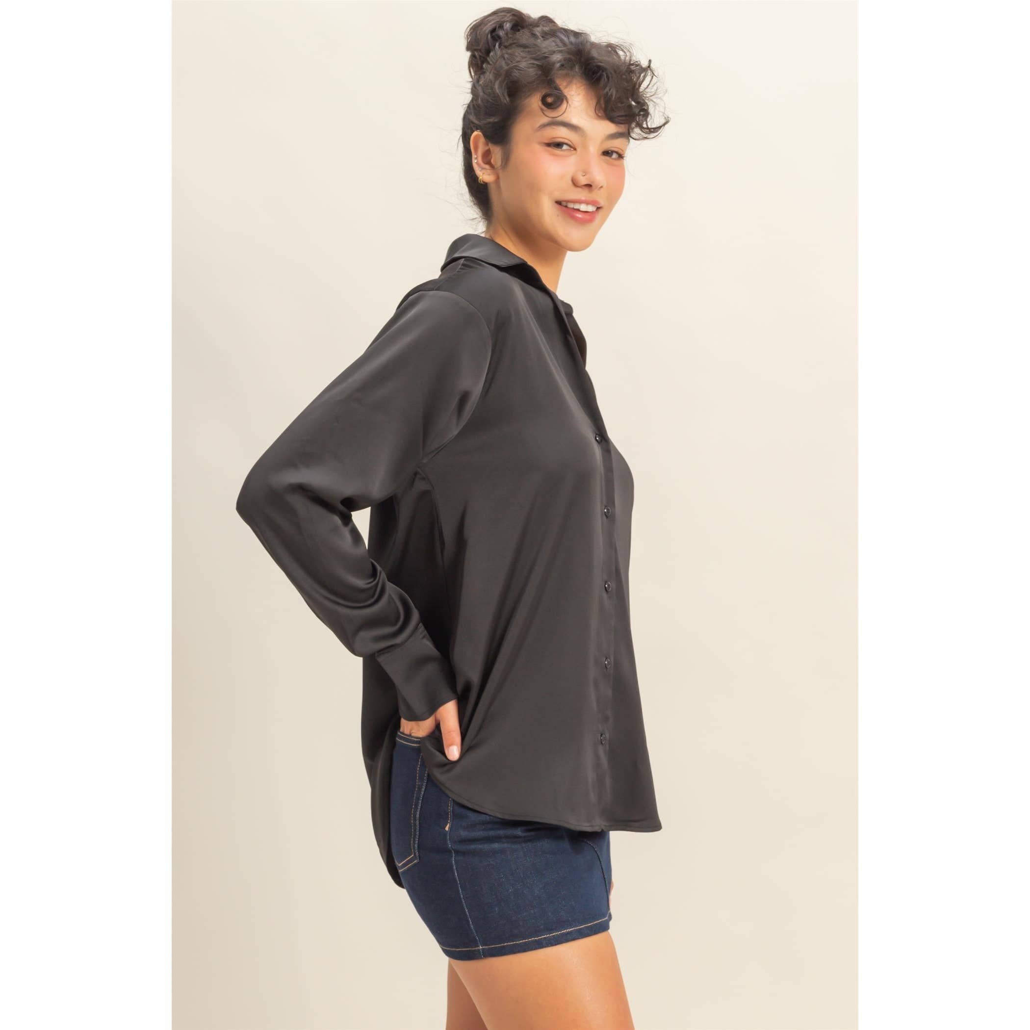 Double Zero - Wholesale Blouse - Women's - Button-Up Satin Shirt With Collared Neckline20