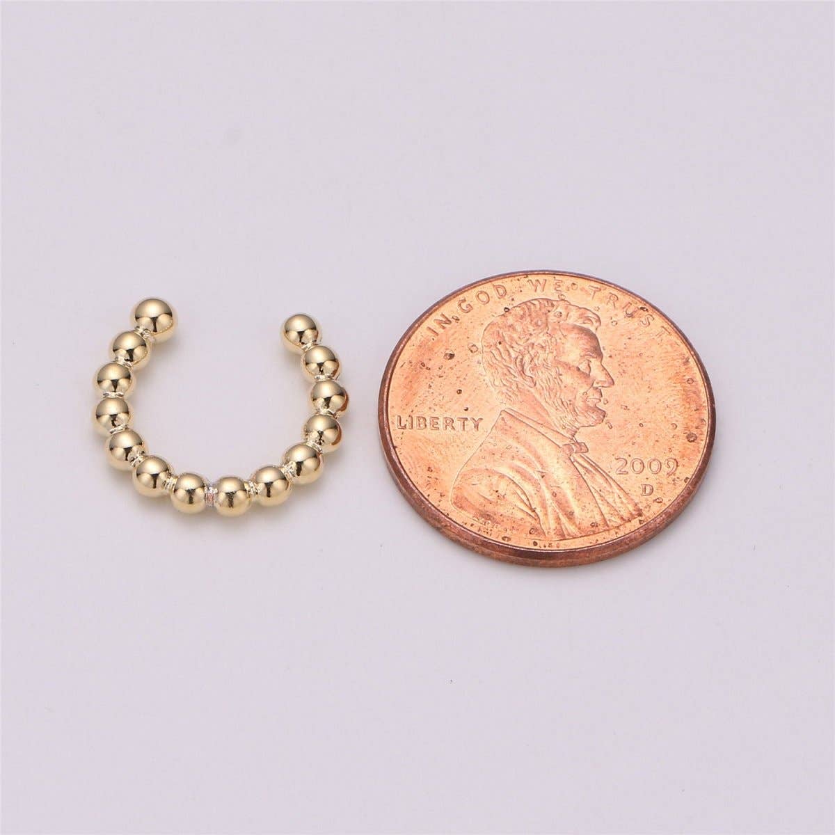 Aim Eternal - Vente Boucles d'oreilles ear cuffs/bagues d'oreilles - Manchette d'oreille perlée, manchette d'oreille sans perçage, enveloppe d'oreille minimaliste, boucle d'oreille en or rempli, boucle d'oreille huggie faux piercing hélix • manchette de cartilage K-1131