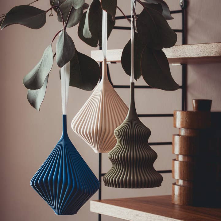 Sheyn - Wholesale Ornament Set - Zayl & Bloz Ornaments Set1