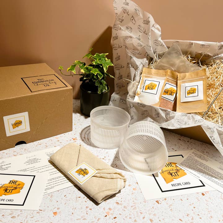 The Craft Connoisseurs – Engroshandel DIY-sæt til fødevarer – XL Cheesemaker's Kit (5 Ost)