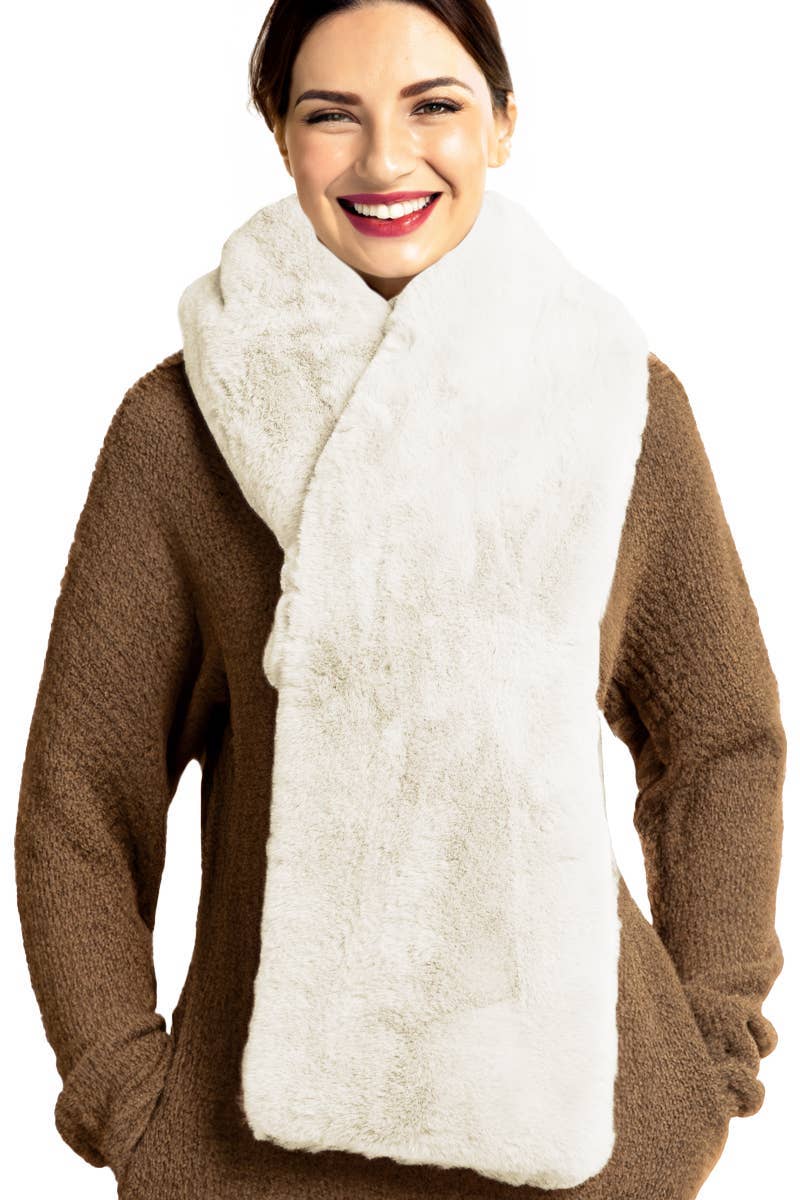 Cap Zone - Wholesale Omslagdoek - Dames - Luxueuze zachte nepbont stola sjaal met satijnen voering1