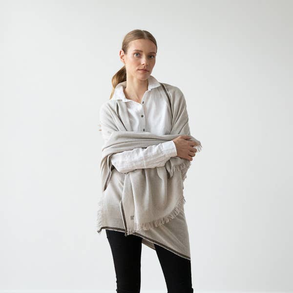 MERINO ULD SJAL BEIGE SALVATORE for engroshandel hos LinenMe