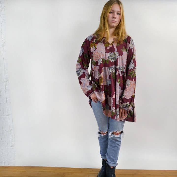 Túnica Roshi Beet para venta al por mayor de Little Journeys Chicago