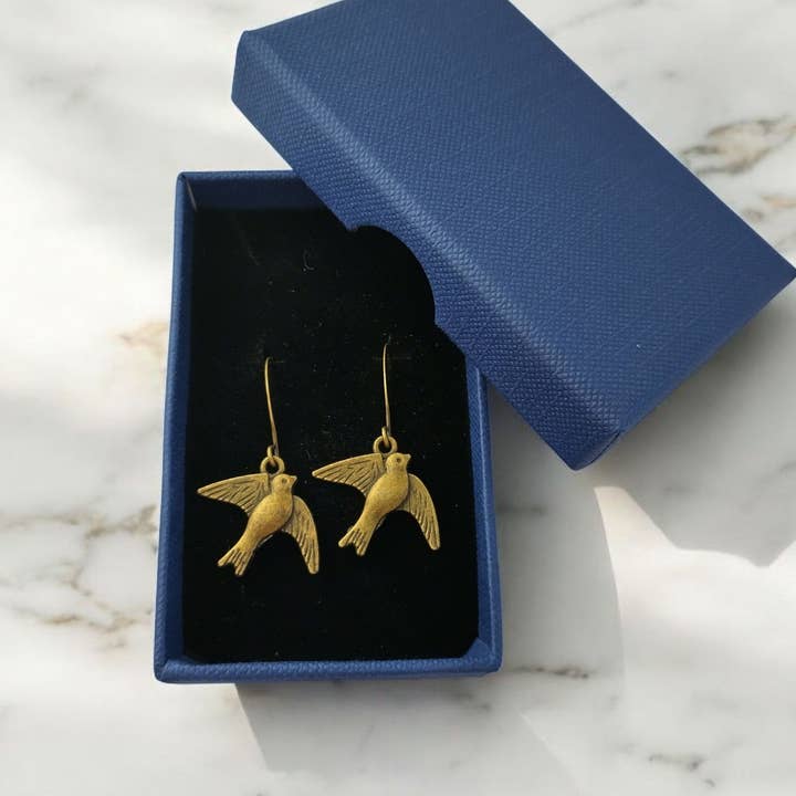 Piccadilly Pendants - Wholesale Pendant/Charm Necklace - Sparrow Necklace, Antique Bronze Bird Necklace4