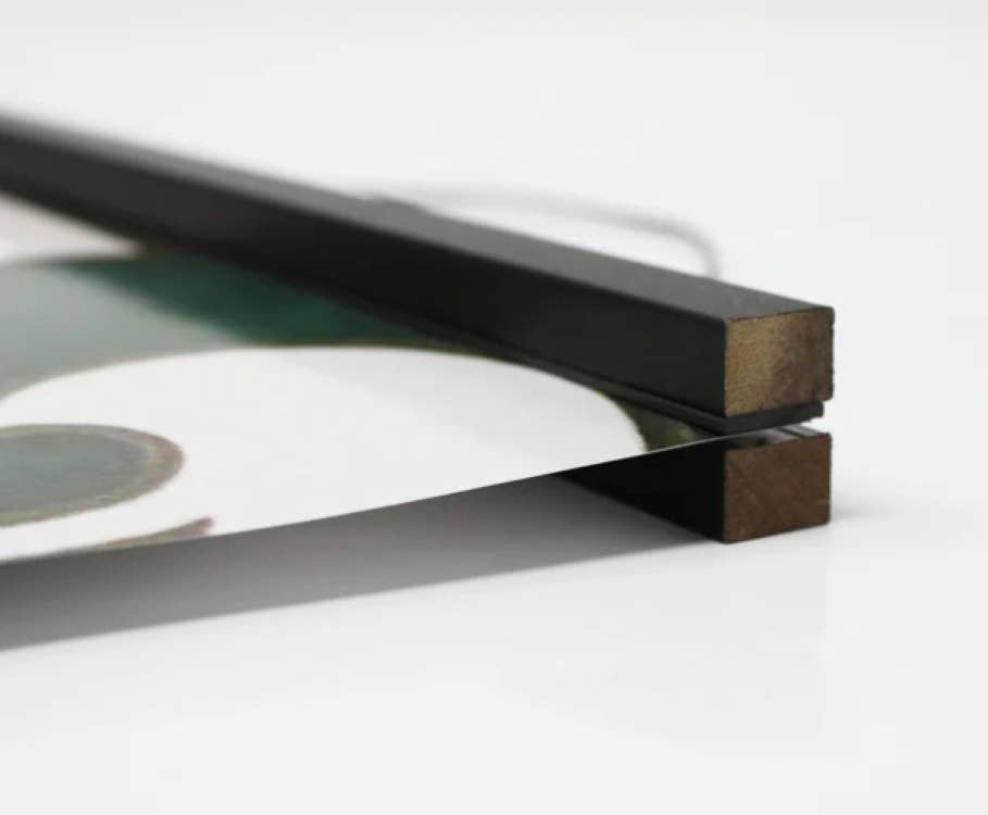 Close Up GmbH - Venta al por mayor Marcos de fotos - Tiras negras para póster de 41 cm (par) con cordón para colgar6