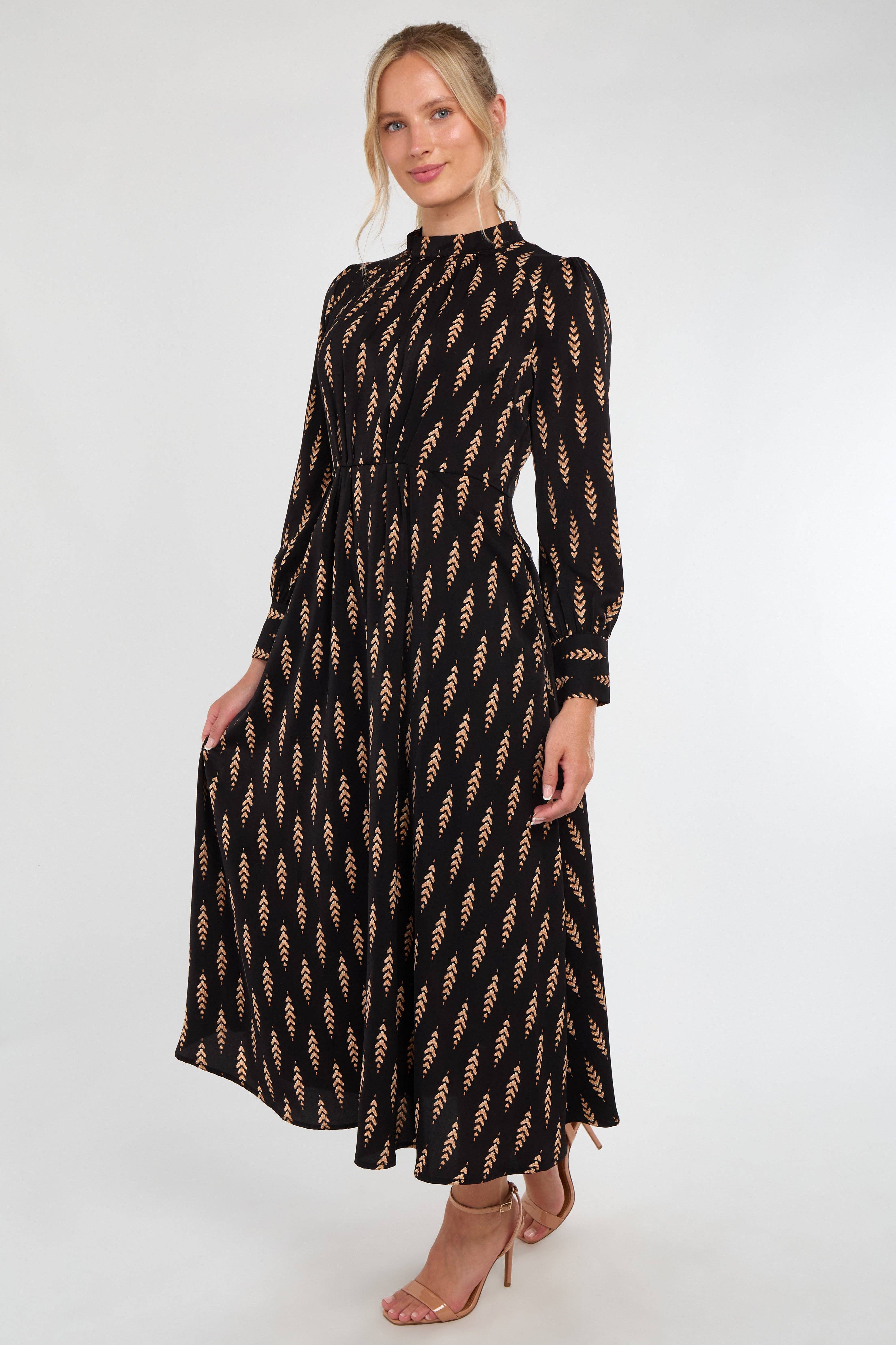 Black Tan Chevron Print Pleated Skirt Maxi Dress for wholesale on Faire6