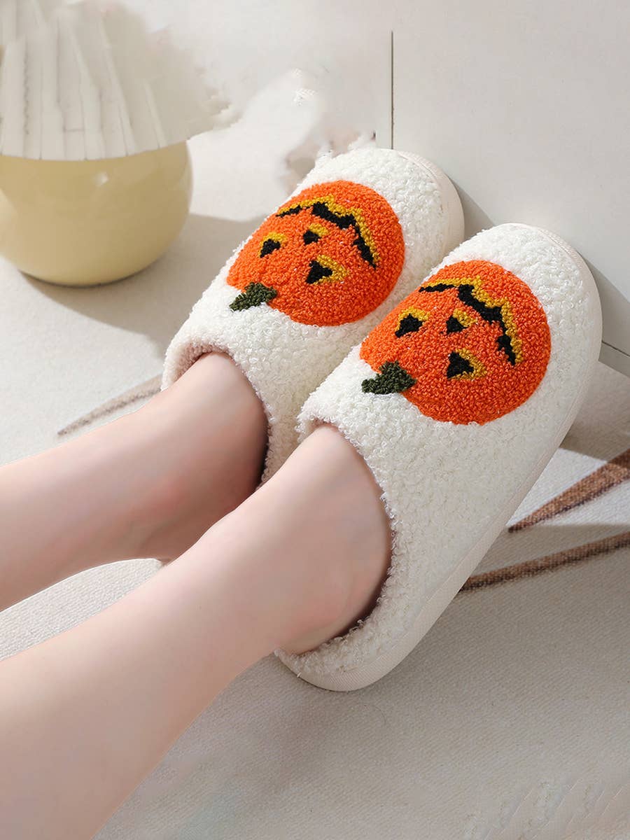 DOUBLJU - Wholesale Slippers - Women's - Halloween Pumpkin Cotton Slippers,Indoor Home Slippers
3