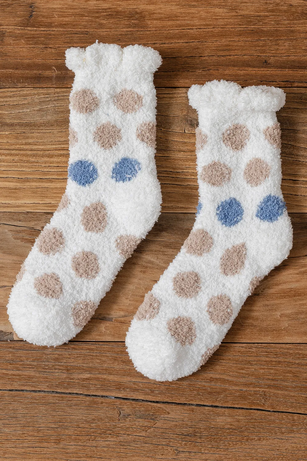 Marc JoJo - Wholesale Socks - Women's - Fuzzy House Socks with Polka Dots4