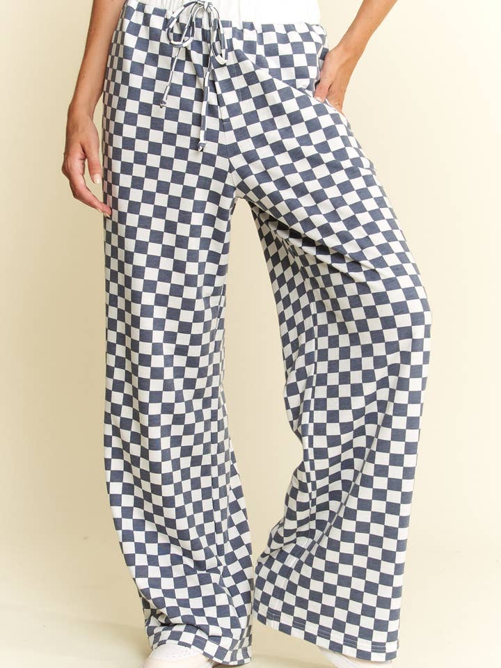 JADE BY JANE - Wholesale Pants - Women's - CHECKERED PRINT STRAIGHT LEG BOXER PANTS