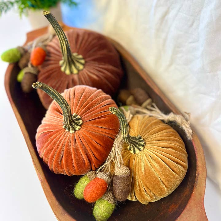 Your Heart's Content - Wholesale Decorative Tabletop Object - Acorns Wool Felted Woodland Home Decor, Farmhouse Cottage 4