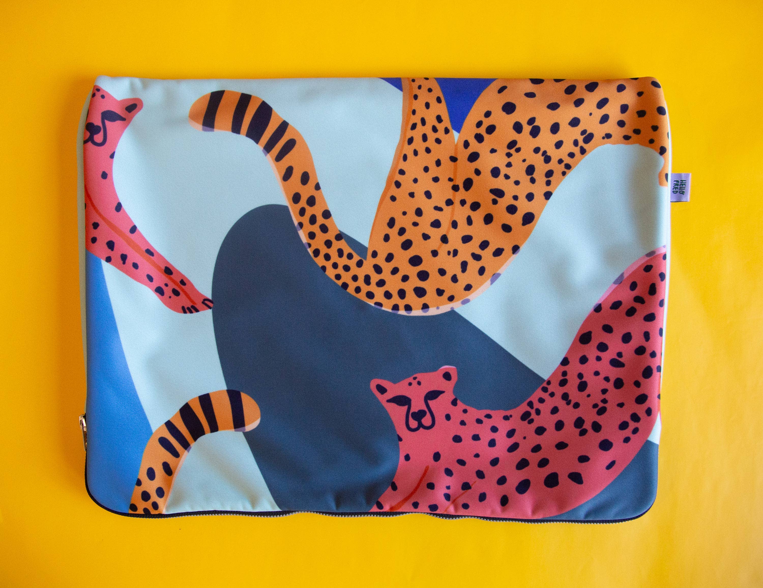 Hello Fred - Wholesale Laptop/Tablet Case - Women's - Case for PC or tablet5