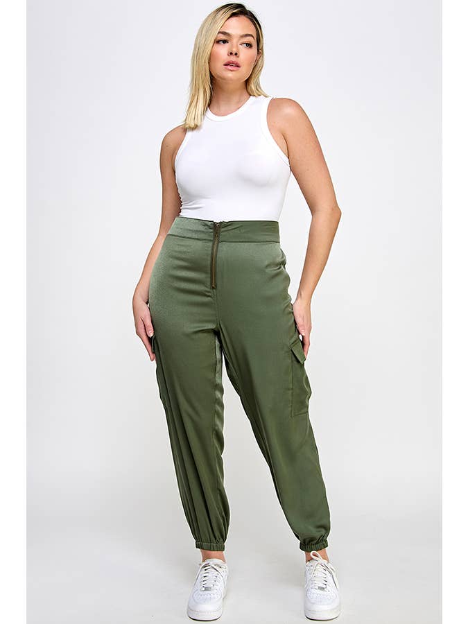 Haute Fox Plus Size & Contemporary - Wholesale Athletic Sweatpants/Joggers - Women's - Plus Size Cargo Jogger Solid Pants - SS2402P-P3